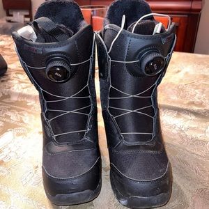 Burton Women’s Mint BOA Snowboard Boots